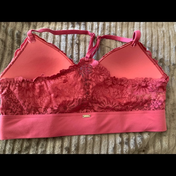 Pink lace triangle bralette - Picture 2 of 3